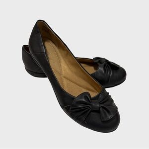 White Mountain Black Bow Ballet Flats